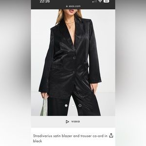 Satin blazer brand new size medium
